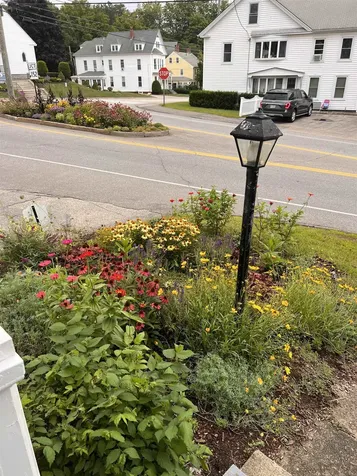 2 Kitteridge Square Newmarket NH 03857