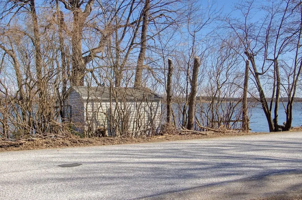 57 Poor Farm Road Alburgh VT 05440