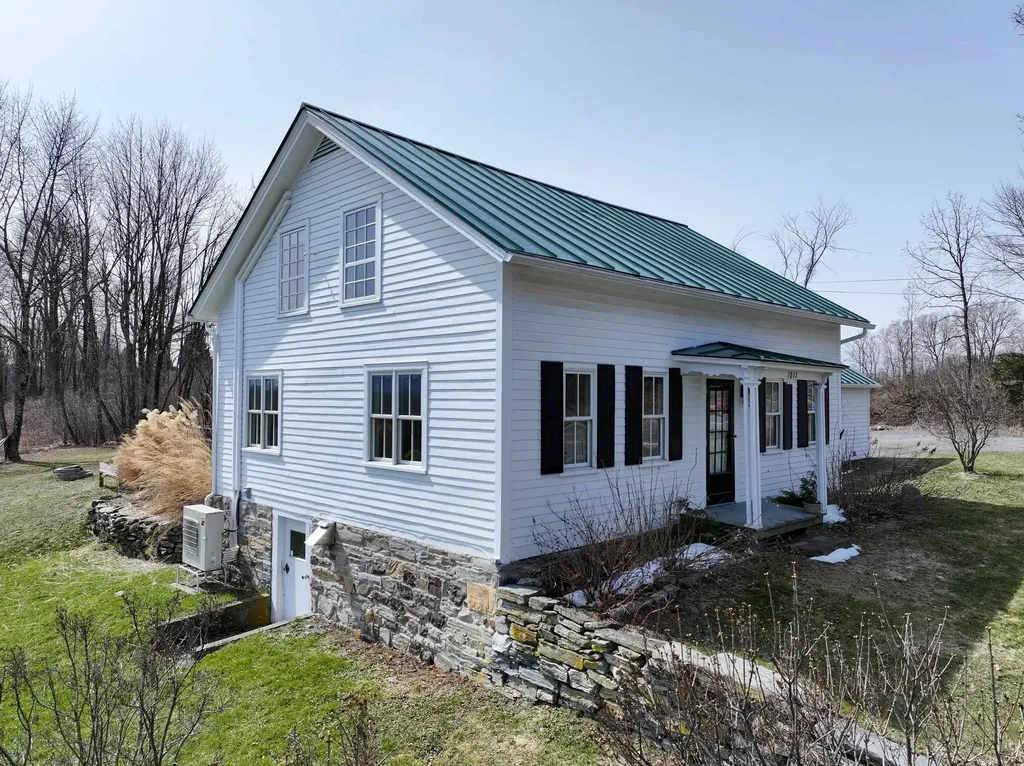 1011 Vermont Route 125 Cornwall VT 05753