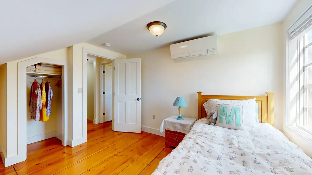 1011 Vt Route 125 Cornwall VT 05753