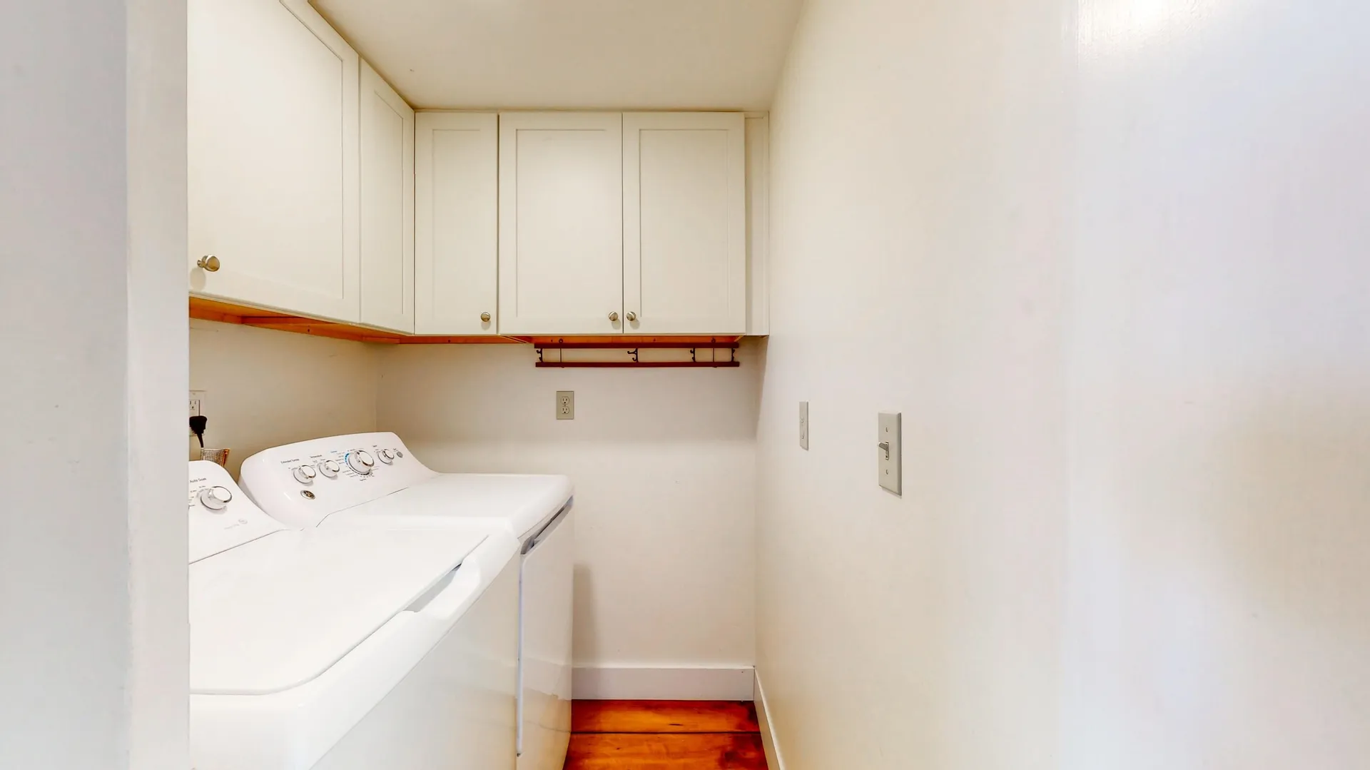 1011 Vt Route 125 Cornwall VT 05753