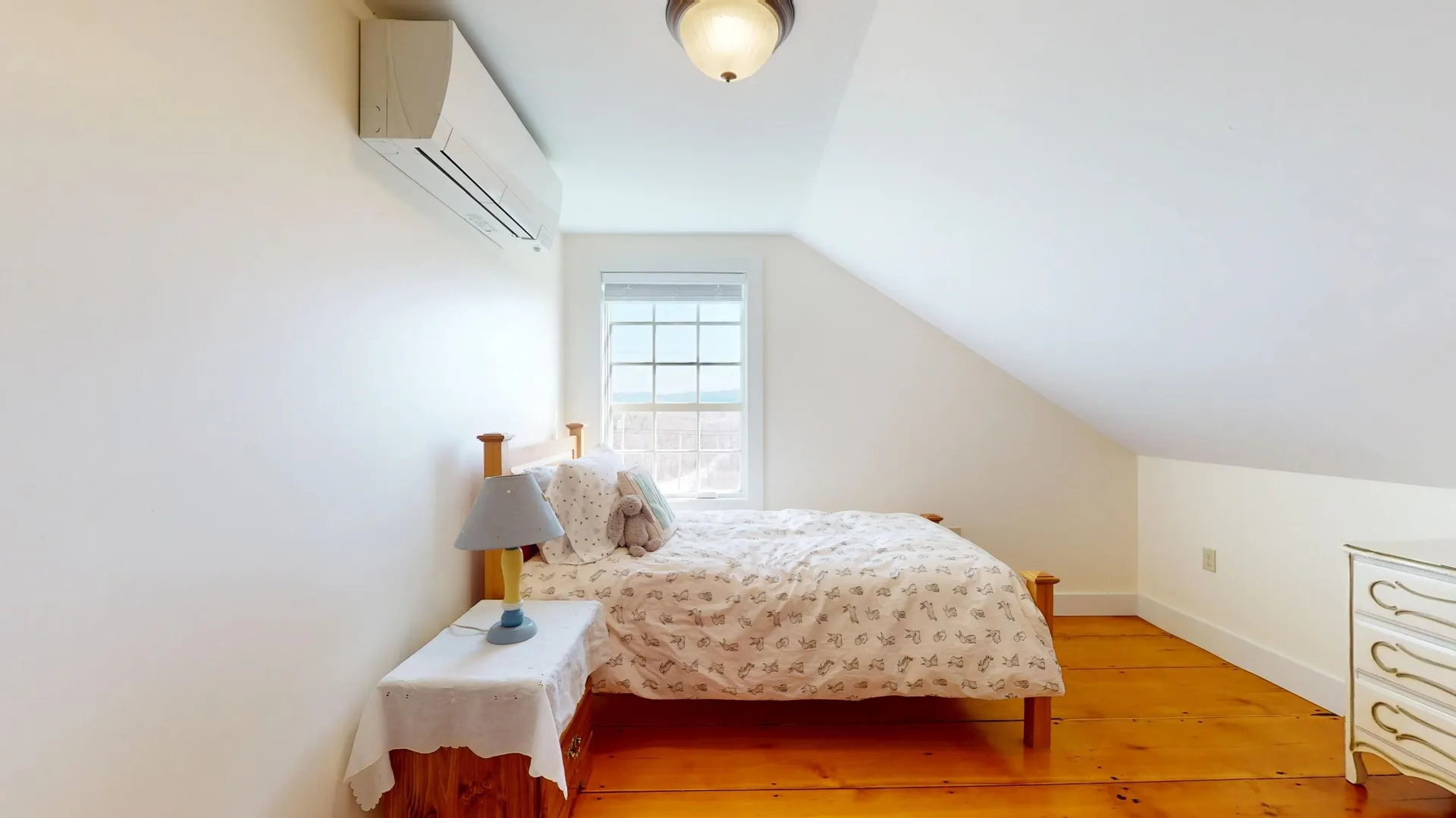 1011 Vt Route 125 Cornwall VT 05753