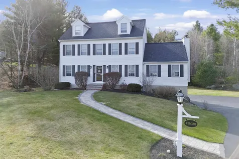 66 Clover Hill Circle Tyngsborough MA 01879