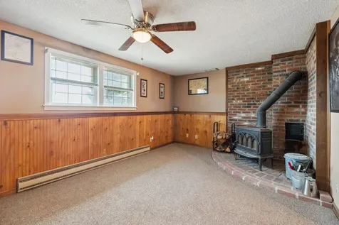 54 Gifford Road Hartford VT 05001