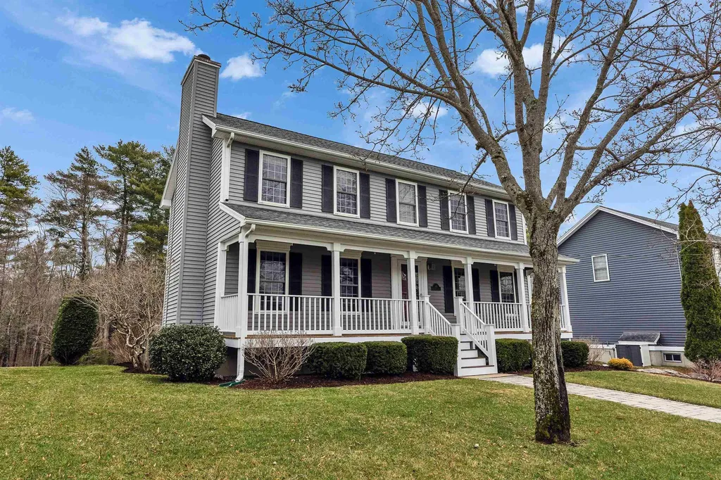 49 Beech Plum Drive Manchester NH 03109