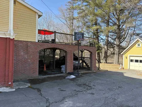 201 Park Avenue Lyndon VT 05851