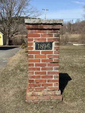 201 Park Avenue Lyndon VT 05851