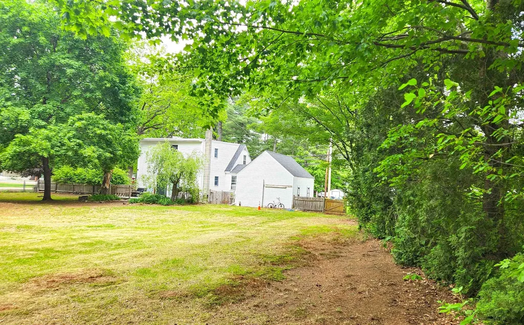 148 Milton Road Rochester NH 03868