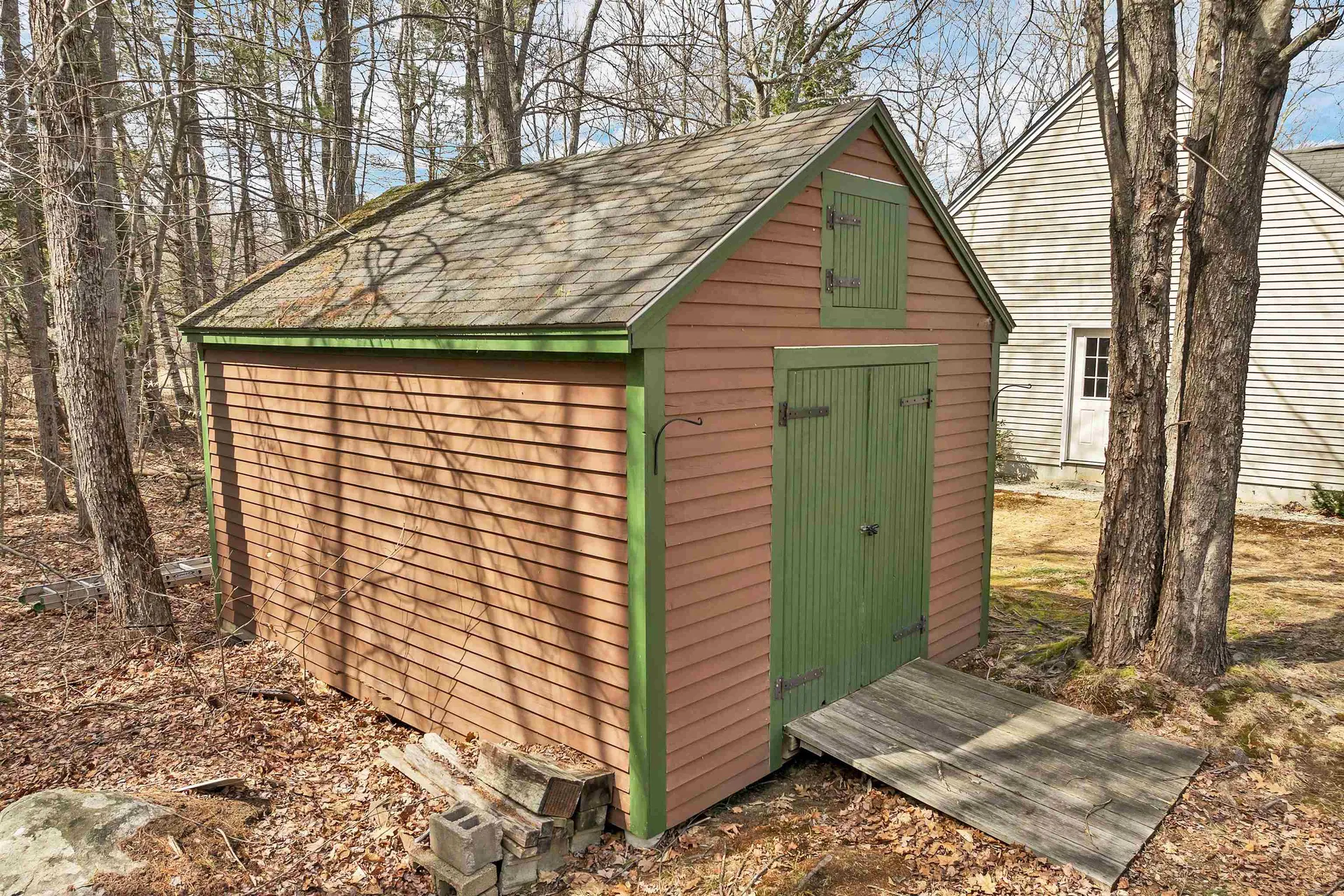 332 Stockbridge Corner Road Alton NH 03809