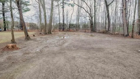 26 Railroad Avenue Seabrook NH 03874