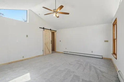 11 Lincoln Drive Raymond NH 03077