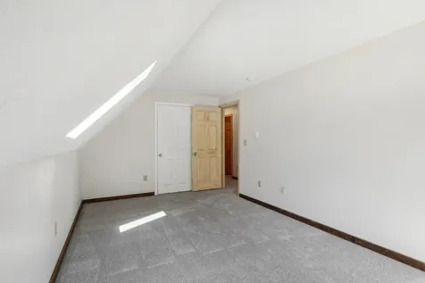 11 Lincoln Drive Raymond NH 03077
