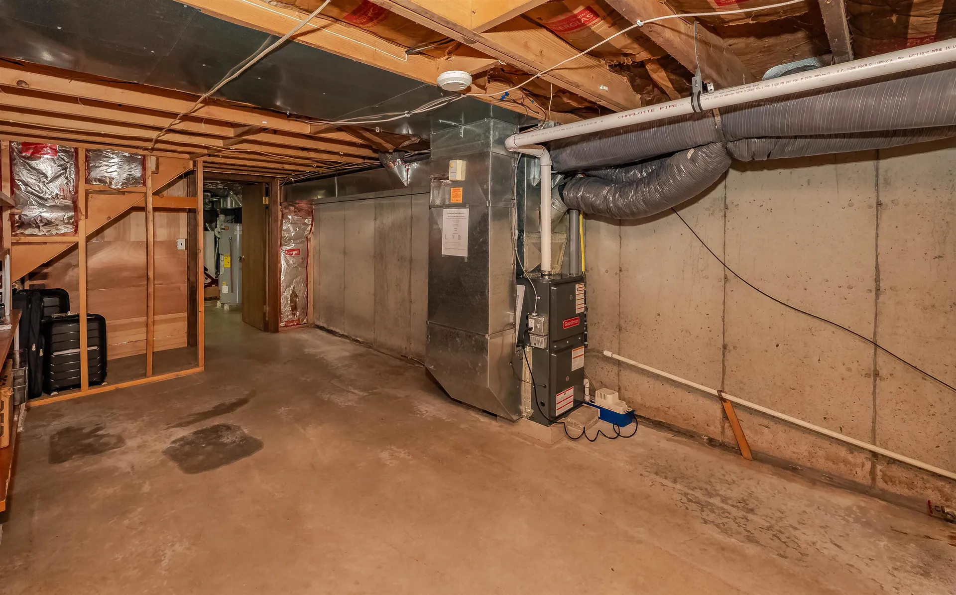 476 Ocean Road Portsmouth NH 03801