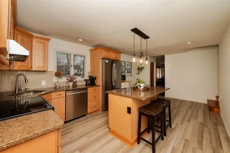 476 Ocean Road Portsmouth NH 03801