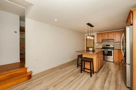 476 Ocean Road Portsmouth NH 03801