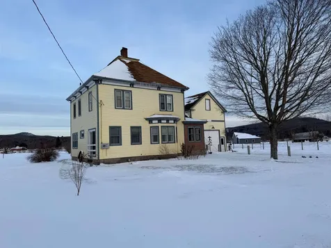 678 Milan Road Milan NH 03588