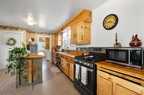 678 Milan Road Milan NH 03588