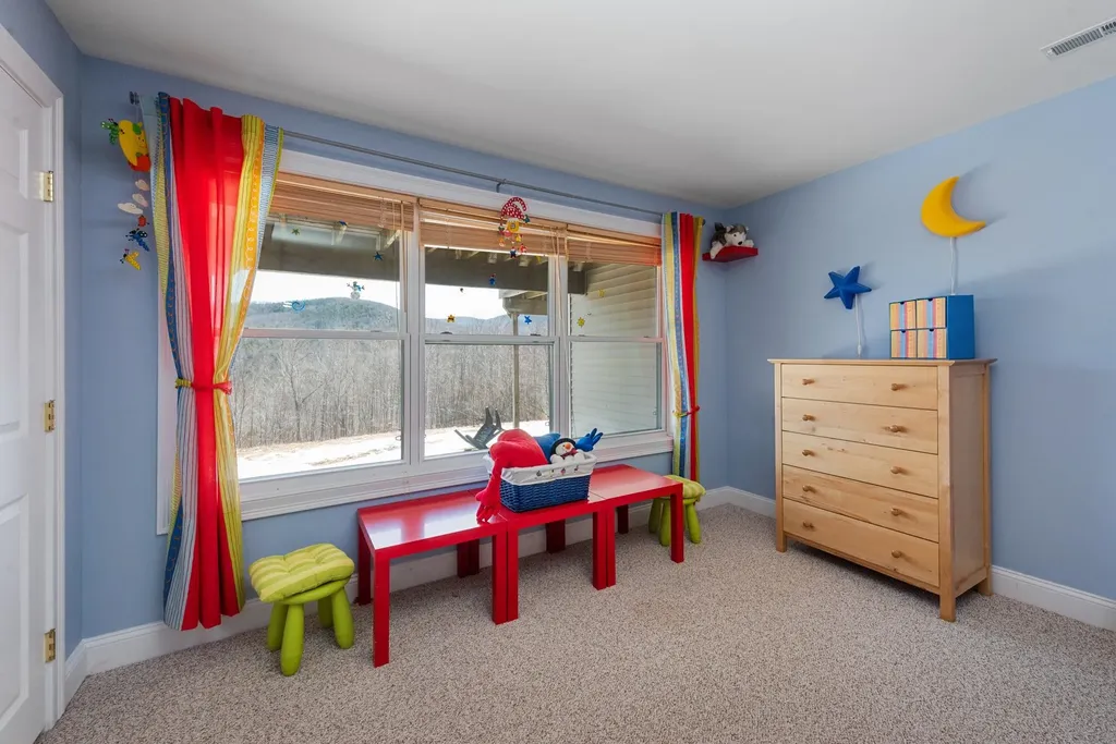 15 Carey Circle Thornton NH 03285