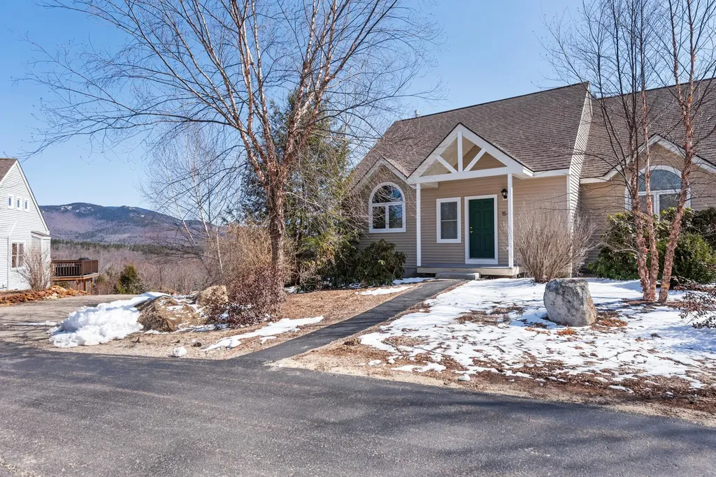 15 Carey Circle Thornton NH 03285