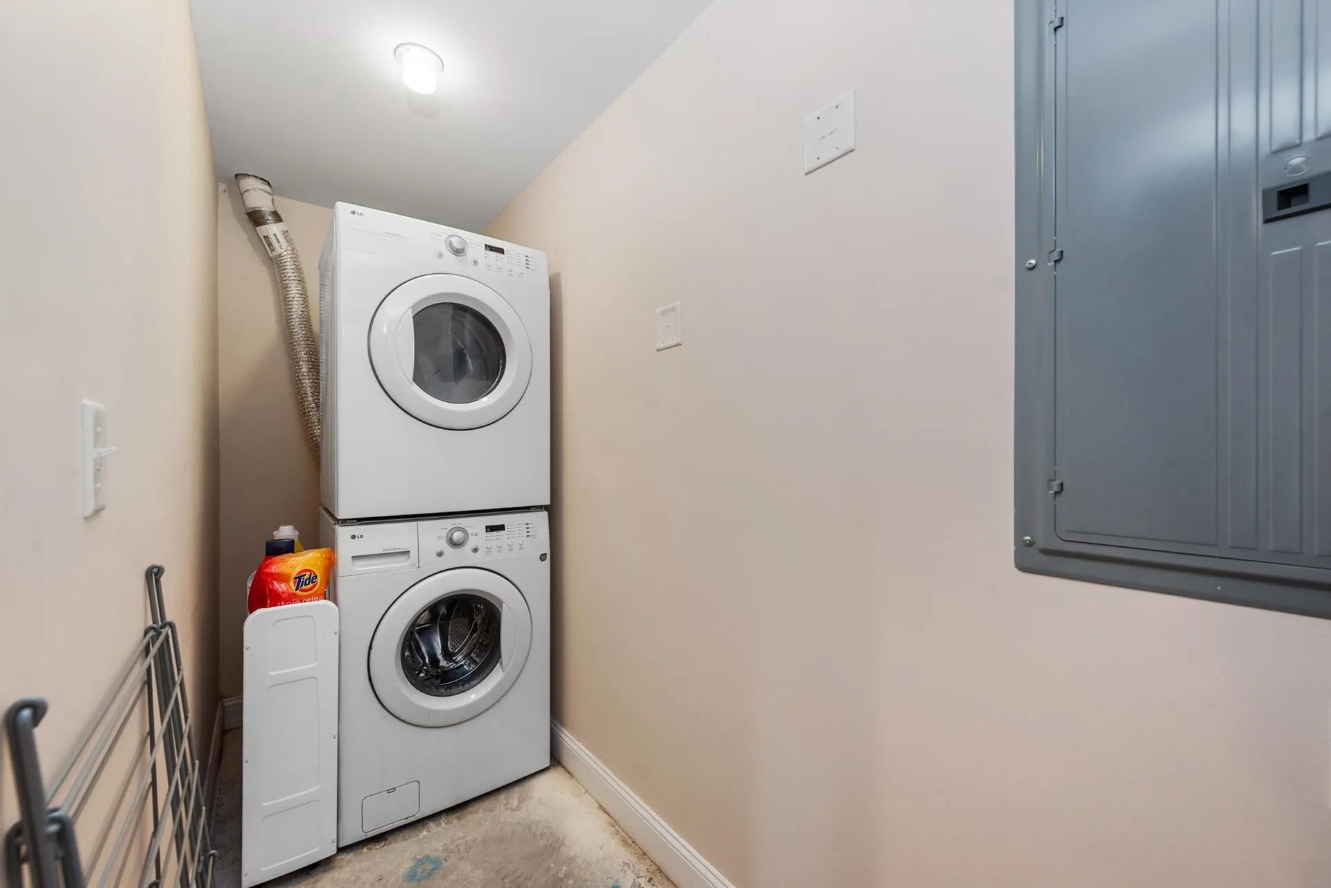 15 Carey Circle Thornton NH 03285