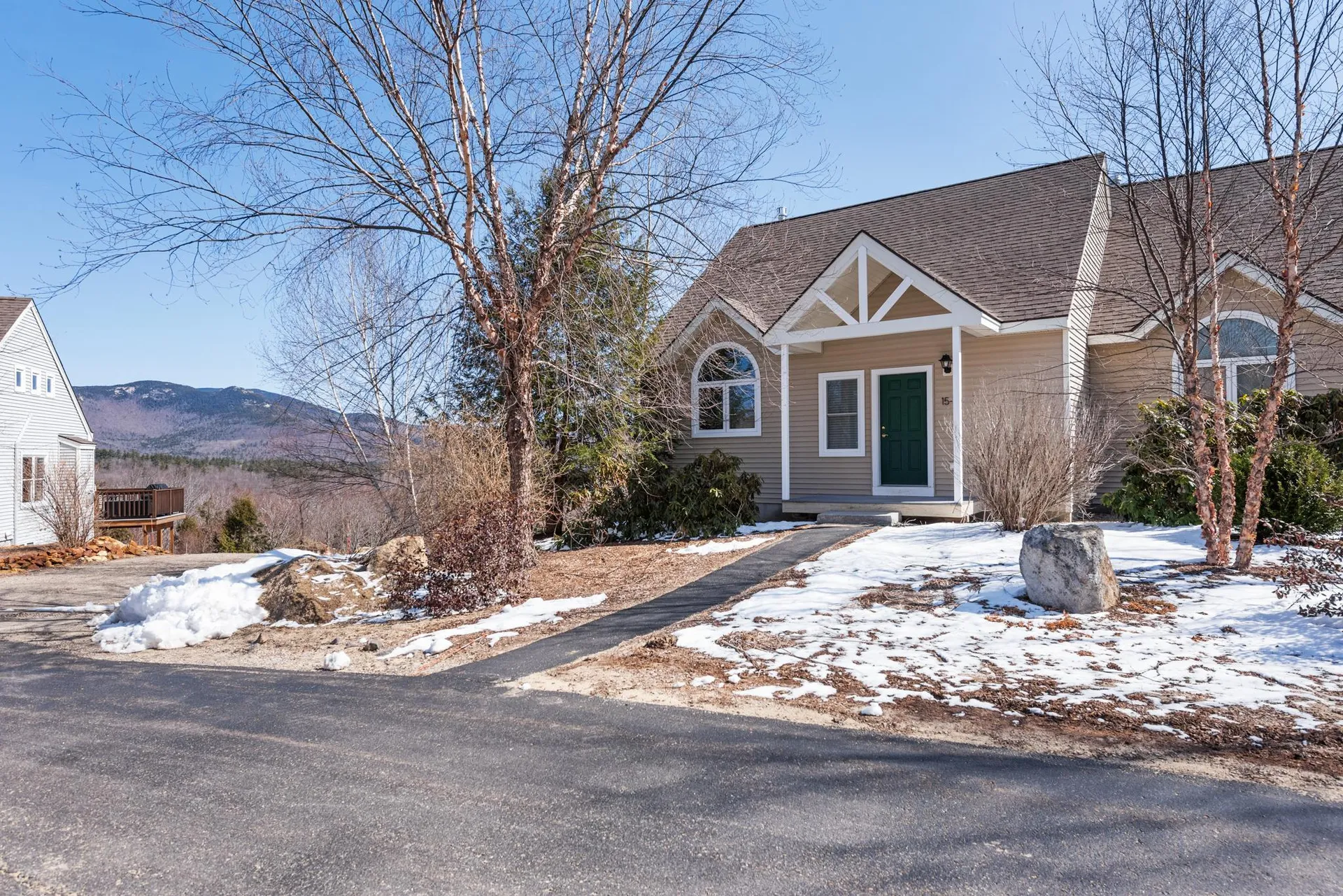 15 Carey Circle Thornton NH 03285