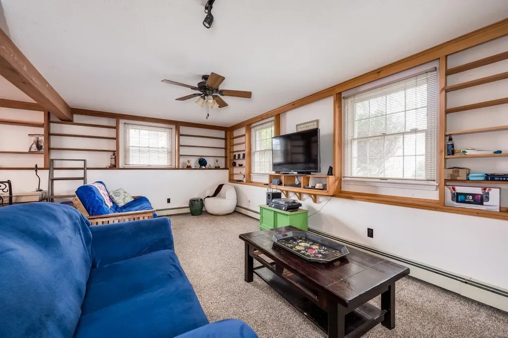 96 Bagdad Road Durham NH 03824