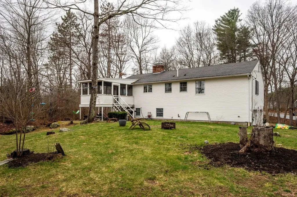 96 Bagdad Road Durham NH 03824