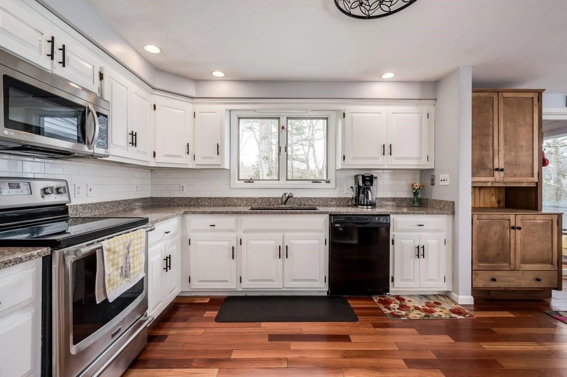 96 Bagdad Road Durham NH 03824