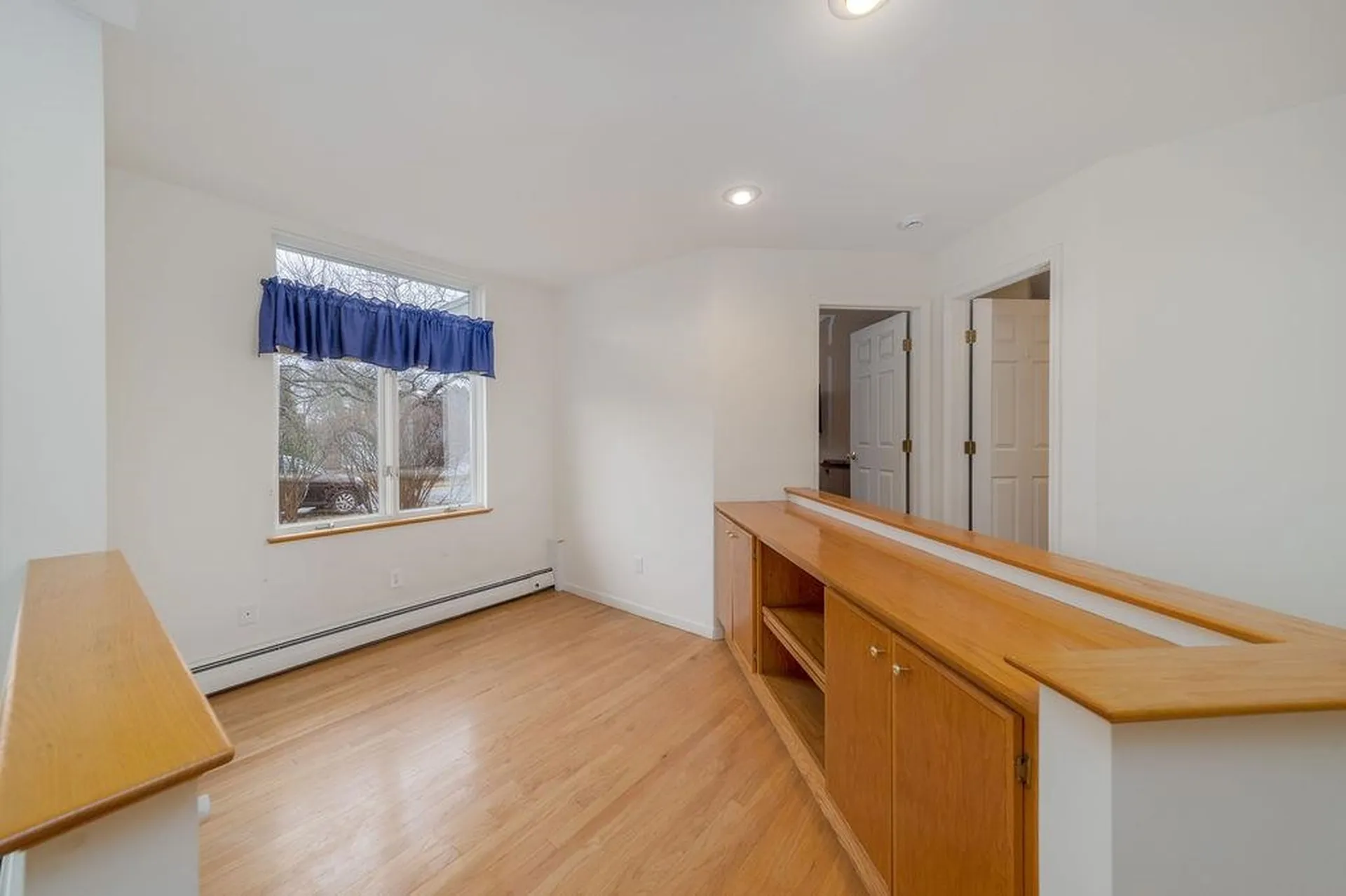 7 Skyline Way Hartford VT 05001