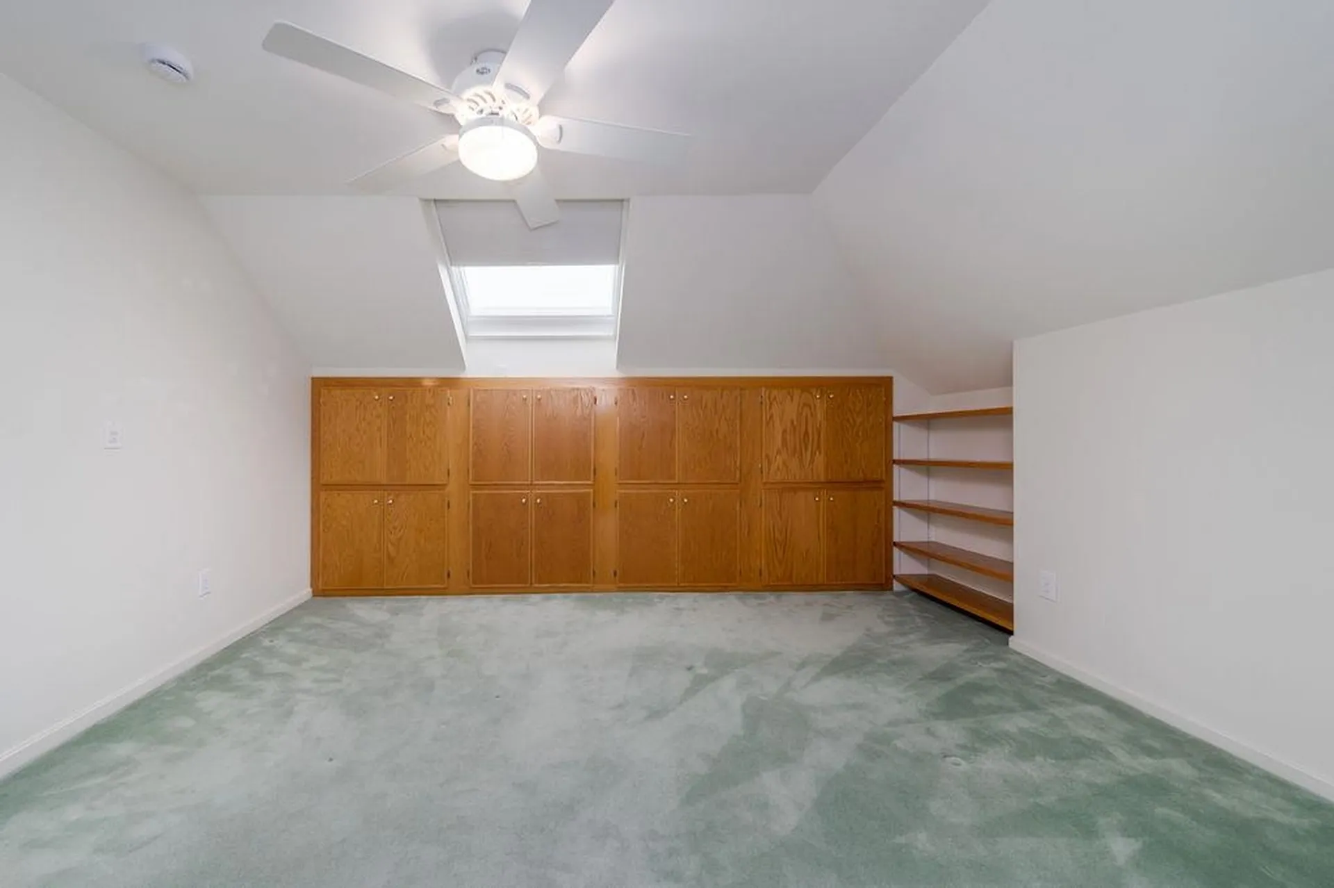 7 Skyline Way Hartford VT 05001