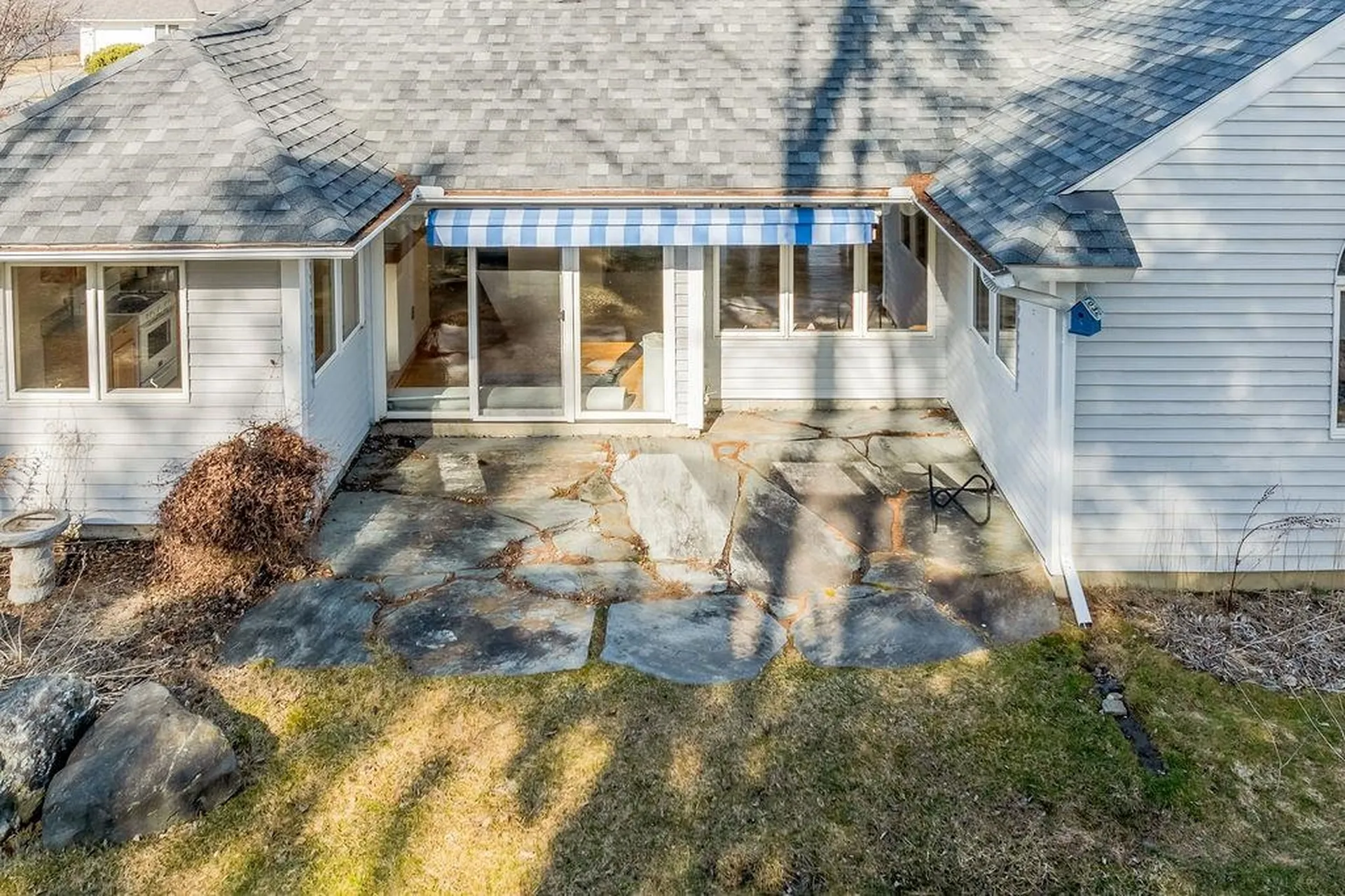 7 Skyline Way Hartford VT 05001