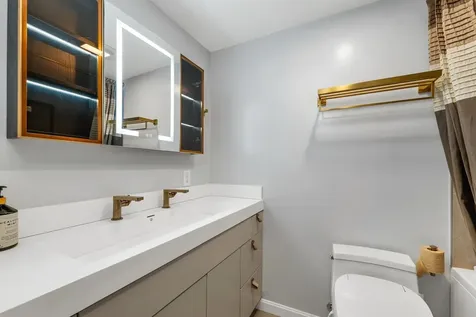 163 Water Street Exeter NH 03833