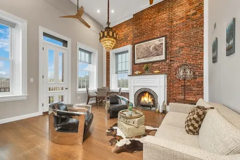 163 Water Street Exeter NH 03833