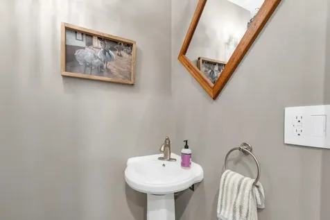 163 Water Street Exeter NH 03833