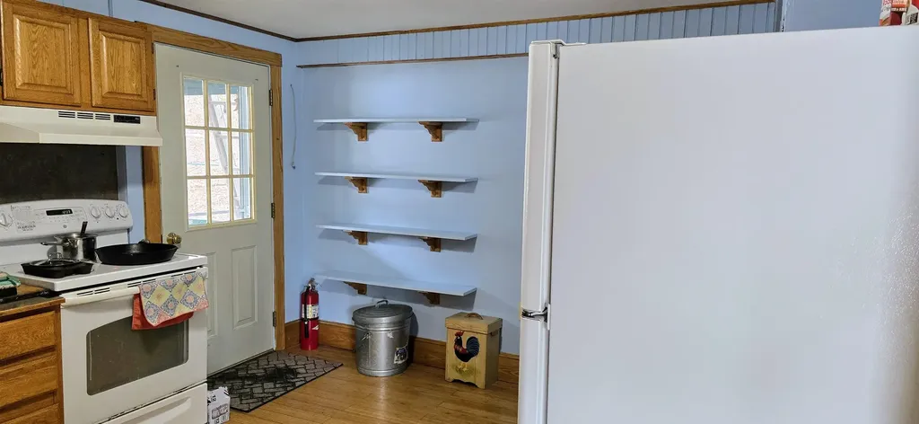 681 Phillips Road Glover VT 05875