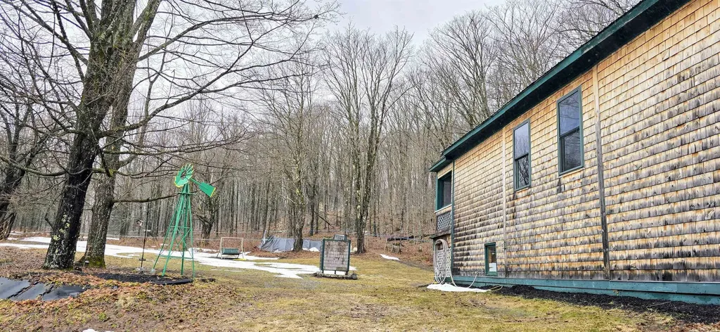 681 Phillips Road Glover VT 05875