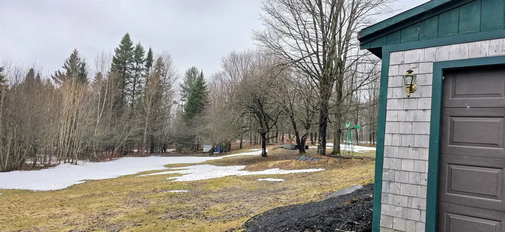 681 Phillips Road Glover VT 05875