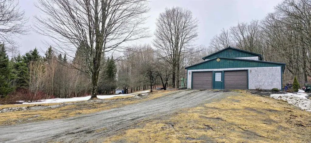 681 Phillips Road Glover VT 05875