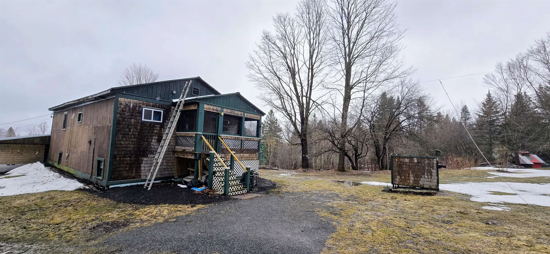 681 Phillips Road Glover VT 05875