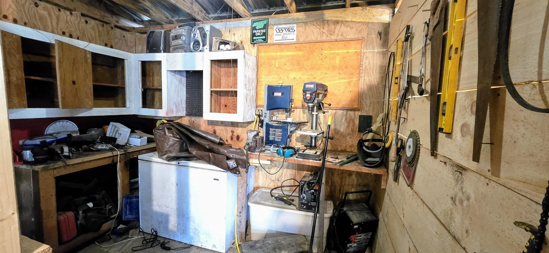 681 Phillips Road Glover VT 05875