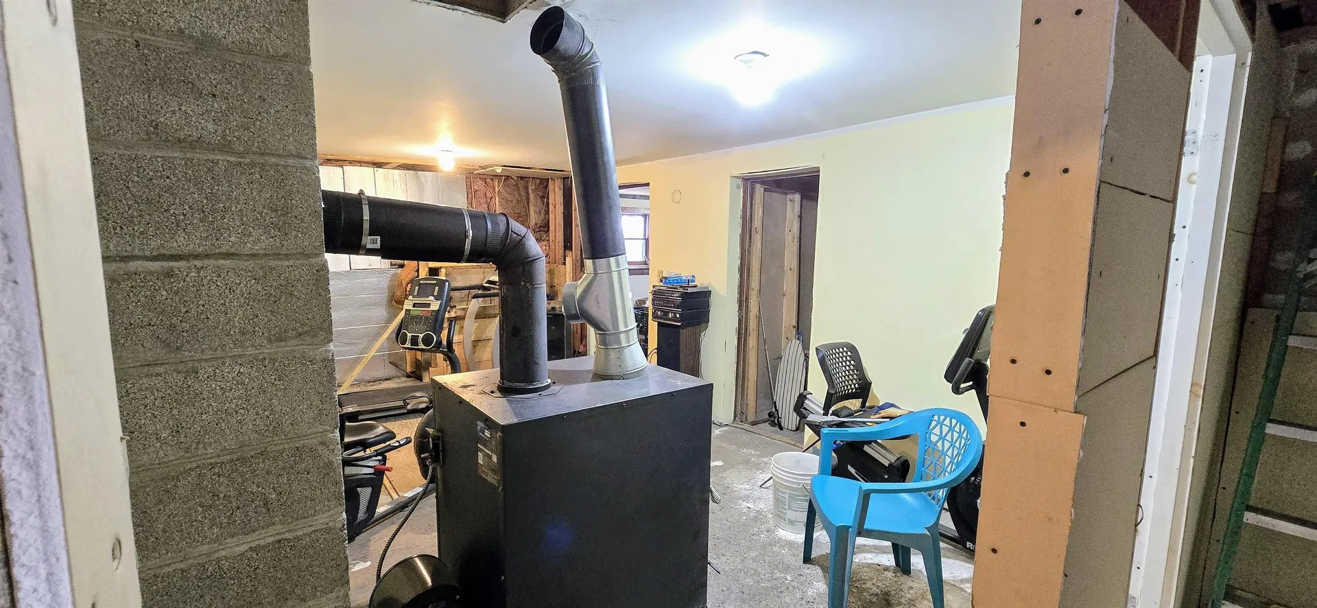 681 Phillips Road Glover VT 05875