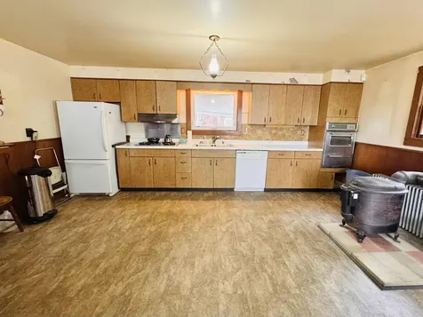 164 Old Brattleboro Road Hinsdale NH 03451