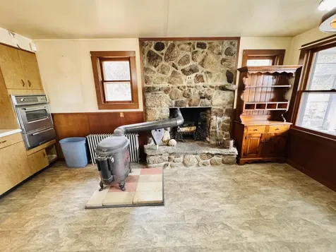 164 Old Brattleboro Road Hinsdale NH 03451