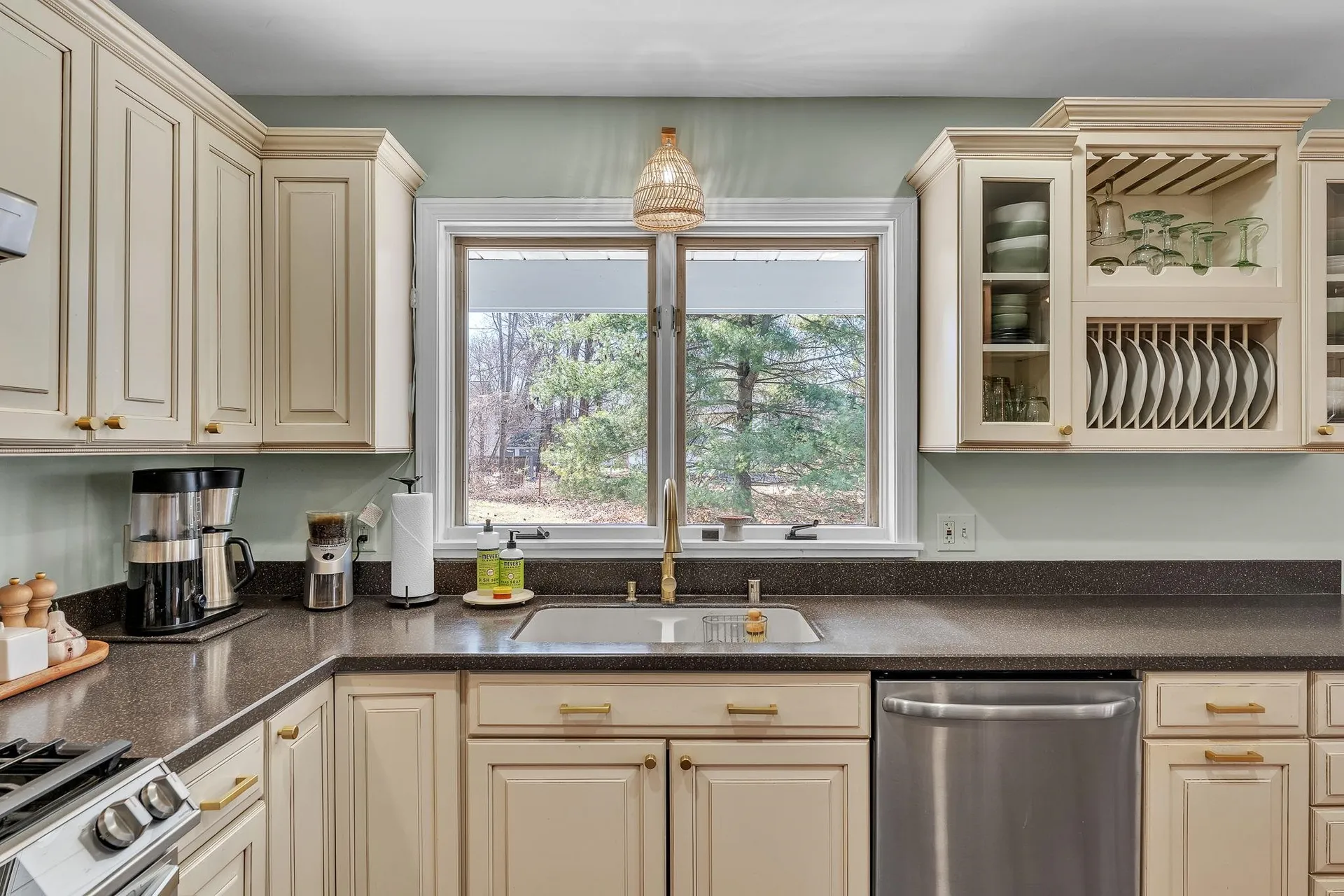 282 Ethan Allen Parkway Burlington VT 05408