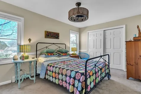 282 Ethan Allen Parkway Burlington VT 05408