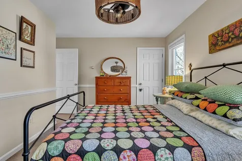 282 Ethan Allen Parkway Burlington VT 05408