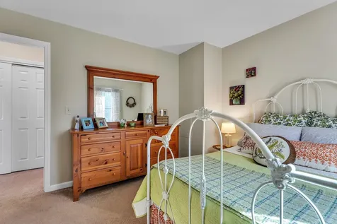 282 Ethan Allen Parkway Burlington VT 05408