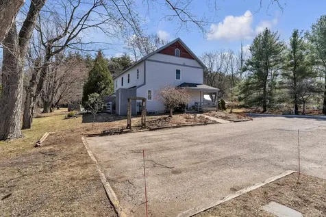 282 Ethan Allen Parkway Burlington VT 05408