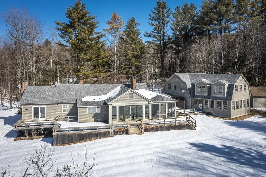 49 Burton Road Weston VT 05161
