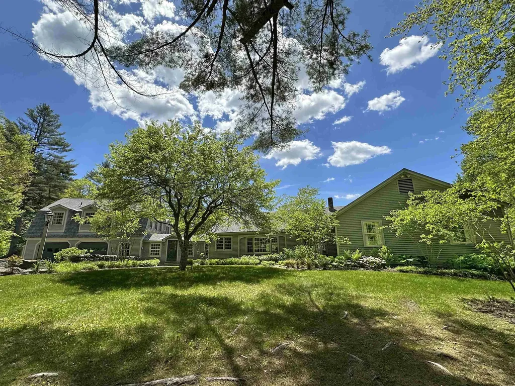 49 Burton Road Weston VT 05161